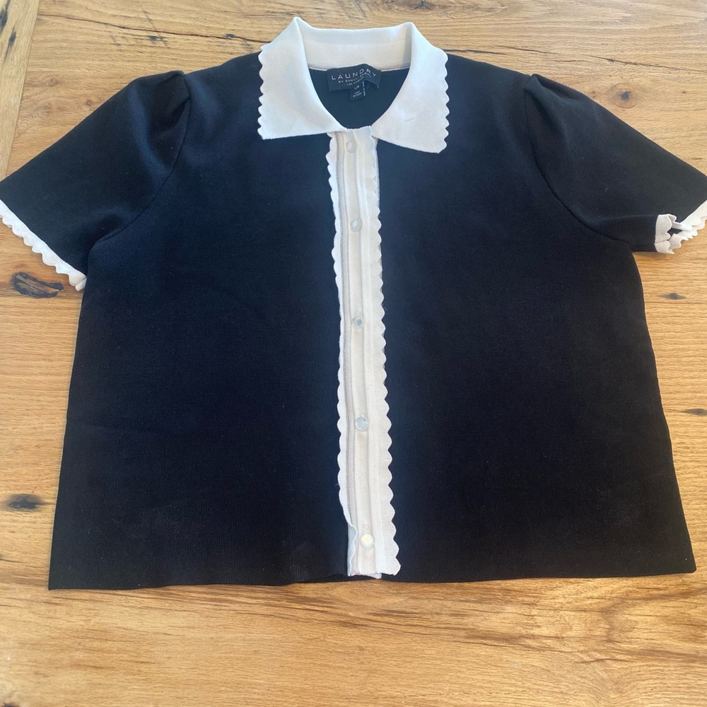 Laundry Women’s Black and White Button Down Short Sleeve Sweater Shirt Large Pre